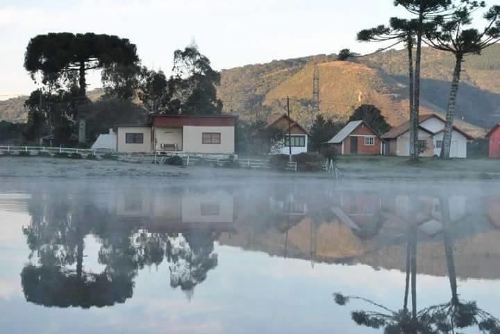 Hotel Refugio Do Lago Lages Exterior foto